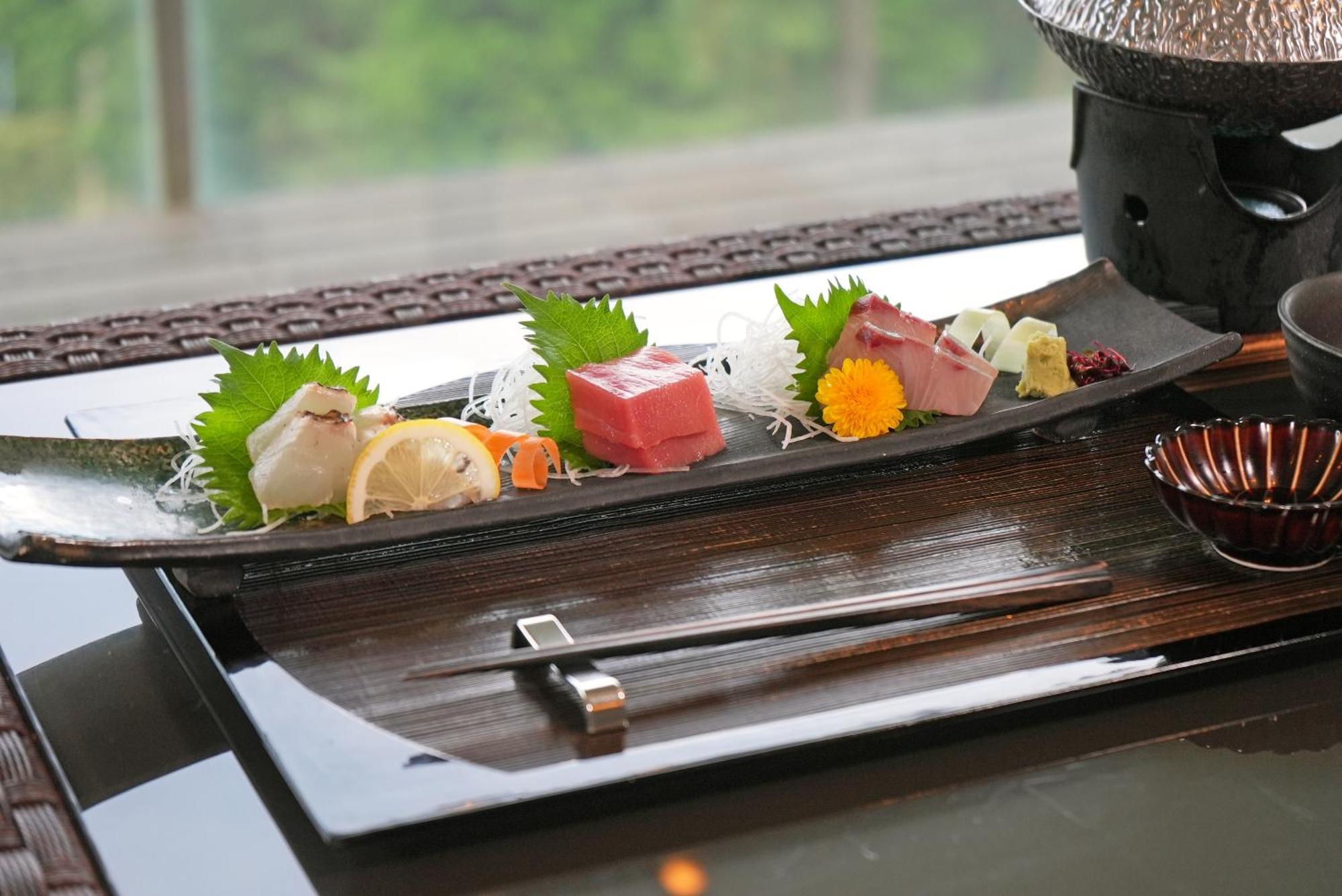 Atami Club Geihinkan Eksteriør billede